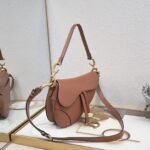Dior saddle leather with Spaghetti straps Pinkish pink size: 25.5 *20 * 6.5cm - 图片 6