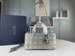 Dior satin diamond-encrusted Princess Diana bag grey 2320 size: 26*13*6cm