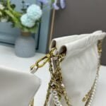 CHANEL Pearl garbage bag white size: 23*28*22*7cm - 图片 5
