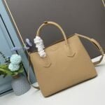 Prada Cross cut cowhide shoulder bag apricot 2756# size: 34*26*16cm - 图片 7