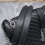 YSL SAINT LAURENT SLP shoulder crossbody bag with sliver hardware A1602 size: 31*20*8cm - 图片 2