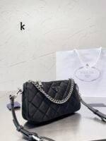 Prada vintage nylon underarm bag size:  24*13cm - 图片 5