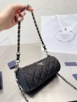 Prada Medieval cylinder nylon bag size: 19* 9cm - 图片 4