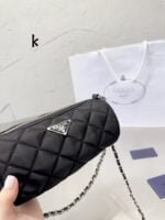 Prada Medieval cylinder nylon bag size: 19* 9cm - 图片 7