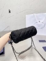 Prada Medieval cylinder nylon bag size: 19* 9cm - 图片 8