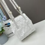 Chanel 23s Salzburg cowhide backpack 917 White size: 25*20*12cm/23*18*10cm - 图片 6