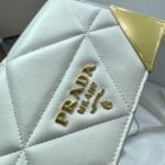 Prada Belgian calfskin shoulder bag white 1BD048 size: 20*14*8CM - 图片 2