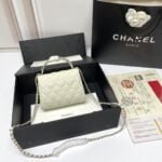 Chanel Black Horse Kelly Lichee cowhide long handle bag 9100 white size:19*10*4.5cm - 图片 6