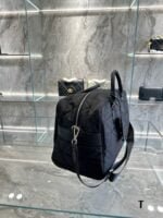 Prada's  RE- NYLON new travel bag size: 45*30.5*15cm - 图片 5