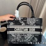 Dior Three-dimensional embroidery Book tote shopping bags black size:  26.5*21cm/36*28 cm/41*35cm