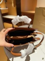 Burberry title Hand-held crossbody tote bag size: 26cm - 图片 3