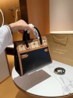 Burberry title Hand-held crossbody tote bag size: 26cm - 图片 3