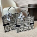 Dior book tote bag size: 42* 32cm/36* 27cm