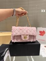 Chanel 22k woolen chain bag pink size: 20*11cm