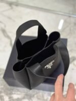 Prada Litchi print calf mini Picotin bag size:15.5*18*10cm - 图片 8