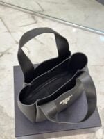 Prada Litchi print calf mini Picotin bag size:15.5*18*10cm - 图片 9