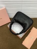 Miuwander lambskin matelasse texture embroidery Handbag  size: 22cm - 图片 3