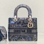 Princess Dai's five grid embroidery