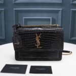 YSL/ saint laurent Crocodile print shoulder bag original quality size：22*16*8cm