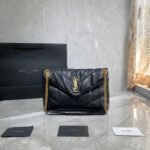 YSL/ loulou ffer Quilted lamb skin shoulder bag size: 29x17x11cm