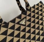 Prada Embroidered tote bag size: 39x31x11cm - 图片 7