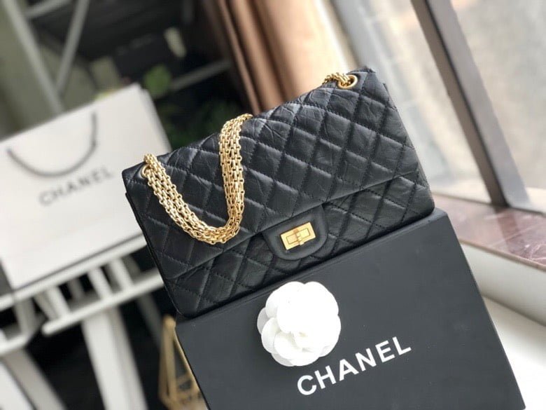 微信图片_20240215141150 CHANEL / 2.55 HANDBAG Aged Calfskin & Gold-Tone Metal Black Ref. A37586 Y04634 C3906 size:28cm - 图片 1