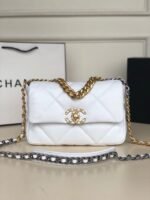 chanel Model :s1160 Shoulder bag with chain size: 26cm